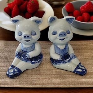 Delft Blue Pig Salt Pepper Shakers Ballerina Piglet Piggy Vintage Boma Holland